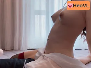 Quan hệ em ghệ trung vú trắng tròn